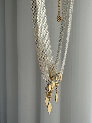 LUS NECKLACE